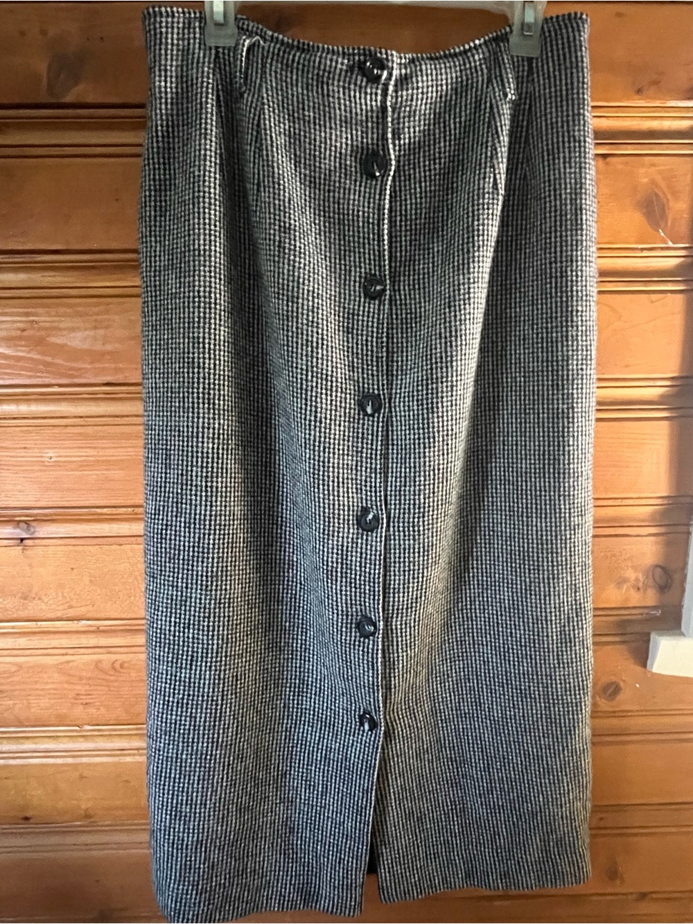 Vintage Houndstooth Button-Front Black and White Midi Skirt